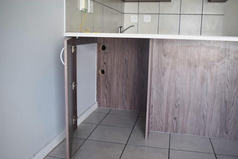 To Let 2 Bedroom Property for Rent in Century City Western Cape